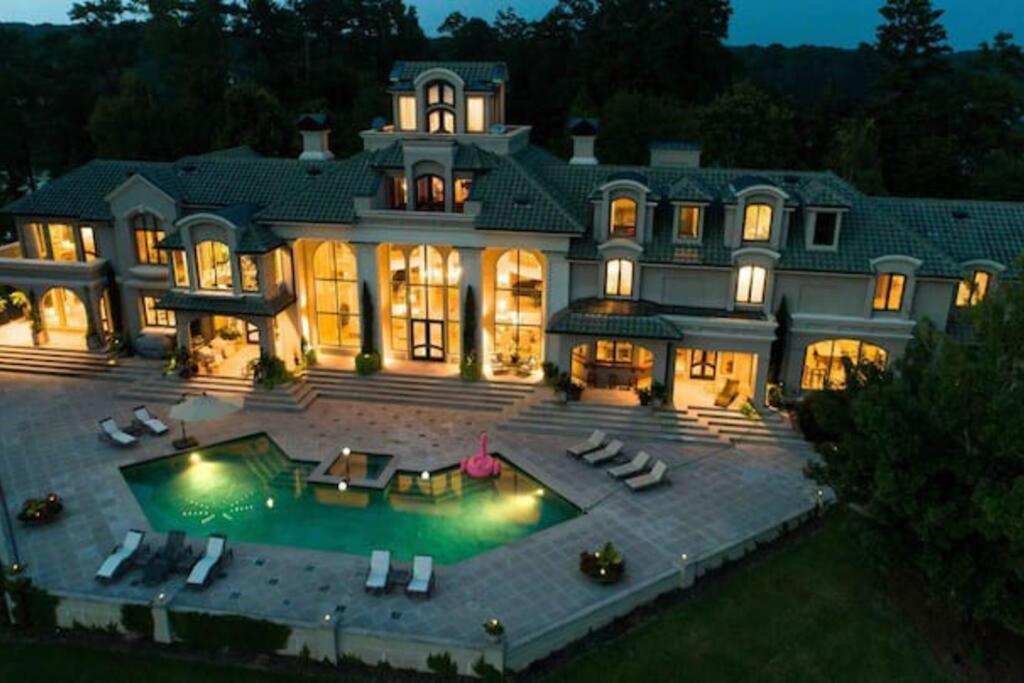 Lakeside Grande Villa アレクサンダー・シティ エクステリア 写真